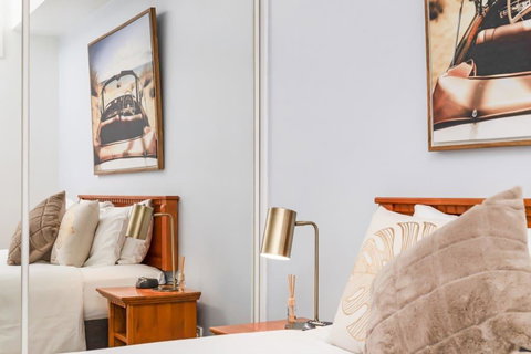 6 Executive Eastside Parking, Gym & Pool - New Castle Holiday 37