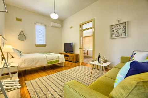 Spencer Suites Albany - New Castle Holiday 20
