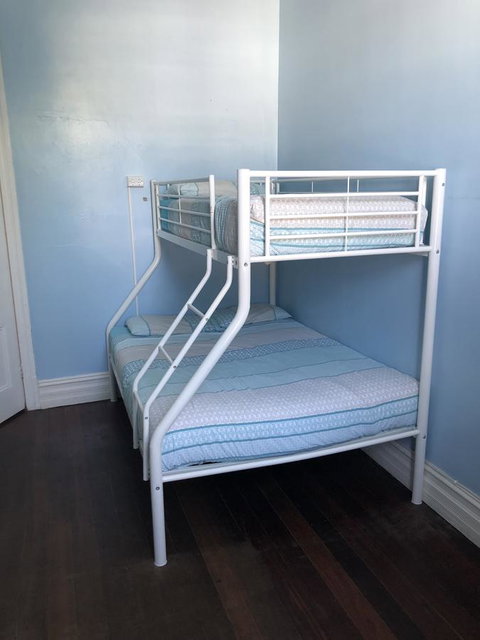 1849 Backpackers Albany - New Castle Holiday 8