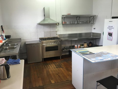 1849 Backpackers Albany - New Castle Holiday 9