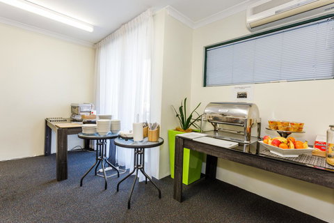 Perth Ascot Central Apartment Hotel Official - New Castle Holiday 33