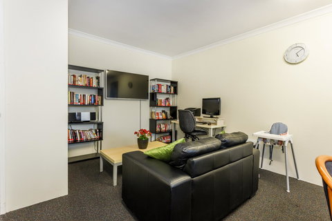 Perth Ascot Central Apartment Hotel Official - New Castle Holiday 31