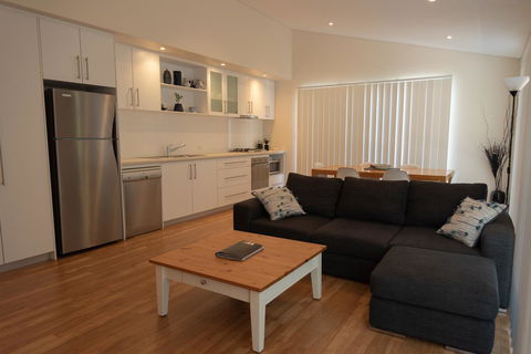 Cape Villas Dunsborough Unit 2 - New Castle Holiday 0