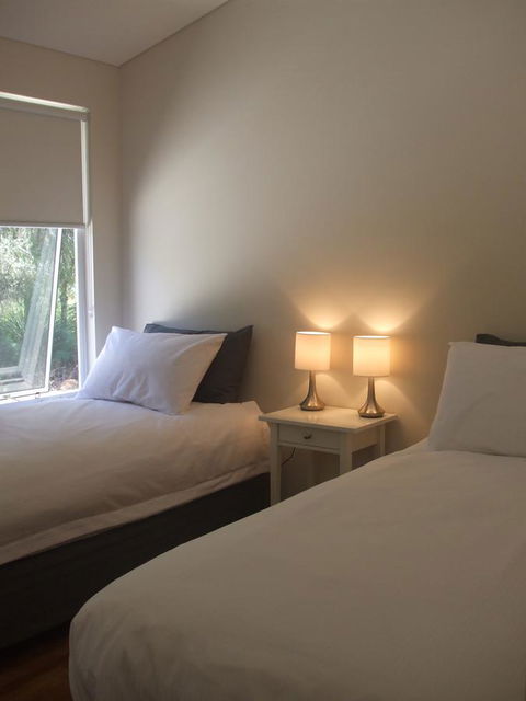 Cape Villas Dunsborough Unit 2 - New Castle Holiday 13