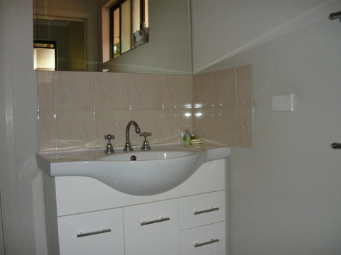 Albany Apartments - New Castle Holiday 9