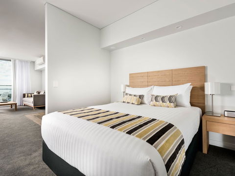 Be. Fremantle - New Castle Holiday 23