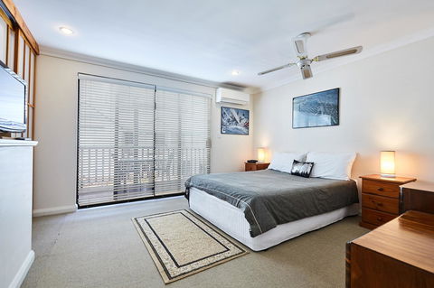 Fremantle Townhouse U/5 - New Castle Holiday 8
