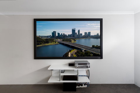 Rainbow Dream House - New Castle Holiday 4