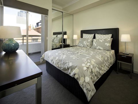 Baileys Serviced Apartments - New Castle Holiday 14