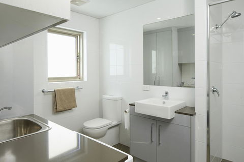Baileys Serviced Apartments - New Castle Holiday 9