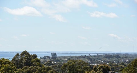 The Villa Dunsborough - New Castle Holiday 1