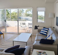 The Villa Dunsborough - New Castle Holiday
