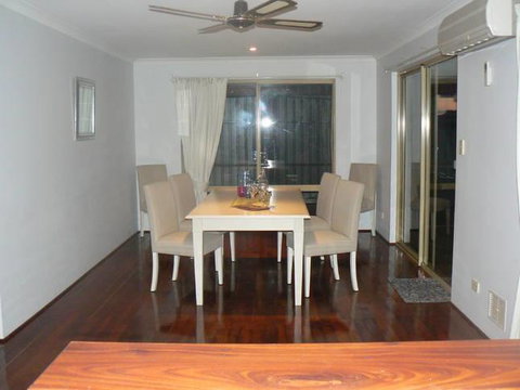 Beach Place @ Leeman - New Castle Holiday 6