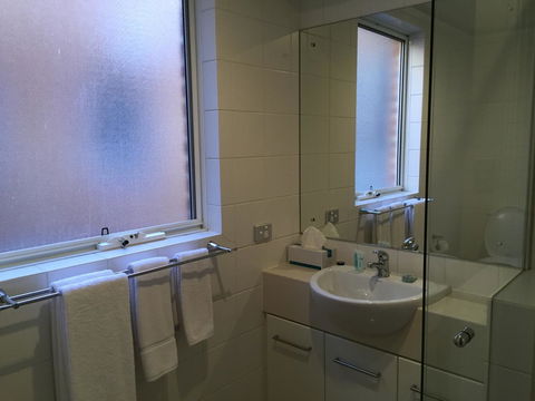West End District Apartments - New Castle Holiday 6