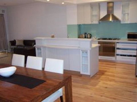 West End District Apartments - New Castle Holiday 18