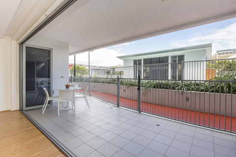 Gallery Serviced Apartments - New Castle Holiday 4