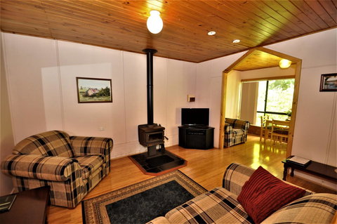 Treenbrook Cottages - New Castle Holiday 14