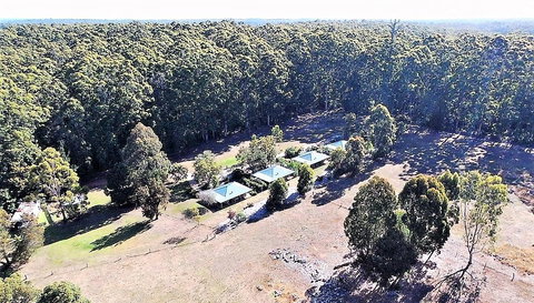 Treenbrook Cottages - New Castle Holiday 1