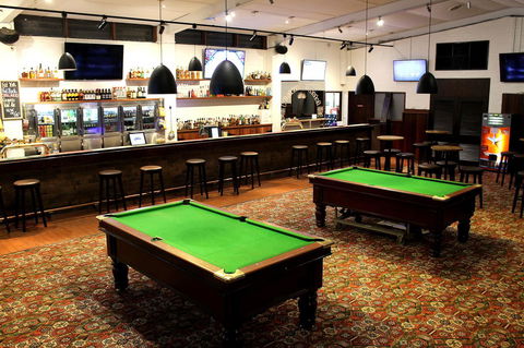 Nightcap At Wintersun Hotel - New Castle Holiday 31