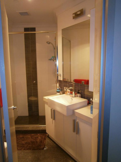 New York On King - New Castle Holiday 38