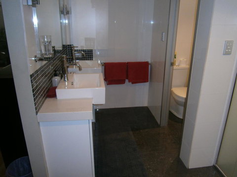 New York On King - New Castle Holiday 41