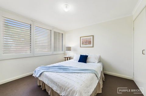 Spacious Central Townhouse - New Castle Holiday 8