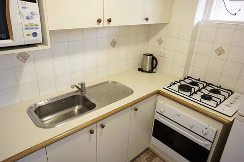 Studio 208 With Ocean Views - New Castle Holiday 16