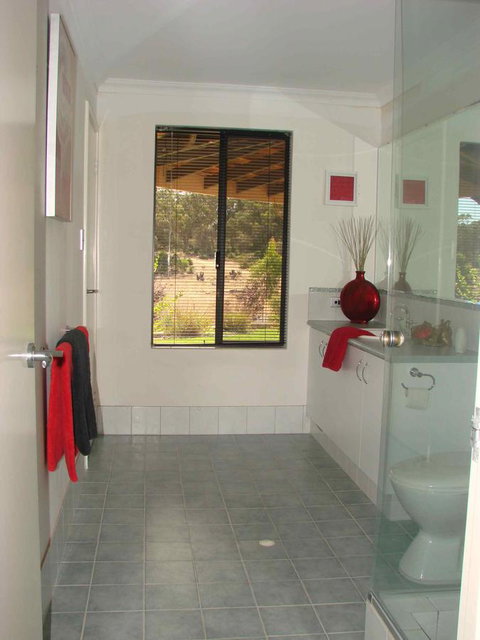 Seatrees Accommodation - New Castle Holiday 5