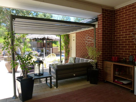 Seatrees Accommodation - New Castle Holiday 30