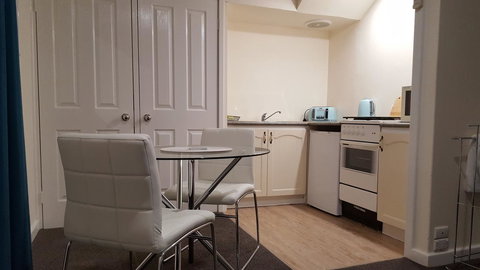 Palm Beach Bed & Breakfast - New Castle Holiday 7