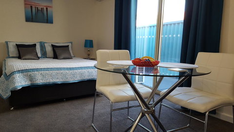 Palm Beach Bed & Breakfast - New Castle Holiday 39