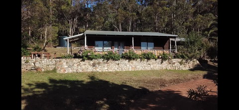 Kangaroo Valley Cottage - New Castle Holiday 0