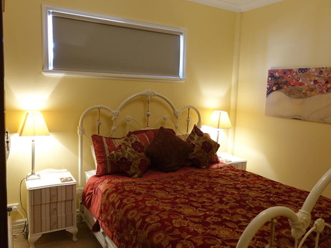 The Blacksmiths Cottage - New Castle Holiday 24