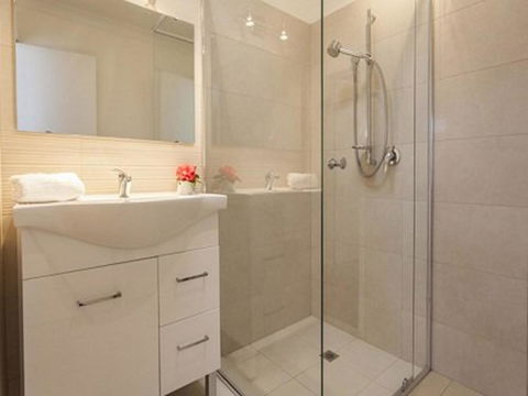 Attadale Excutive Villa - New Castle Holiday 12