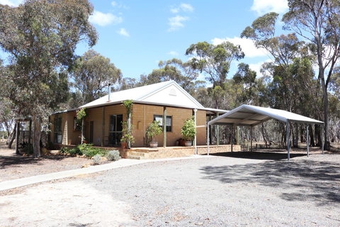 Kendenup Cottages And Lodge - New Castle Holiday 23