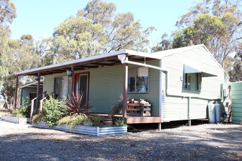 Kendenup Cottages And Lodge - New Castle Holiday 30