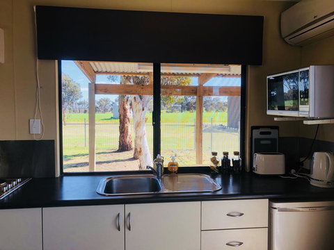 Kendenup Cottages And Lodge - New Castle Holiday 3