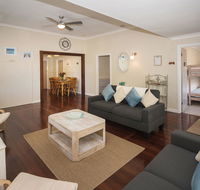 Sea La Vie - New Castle Holiday