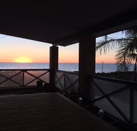 Surf views - New Castle Holiday