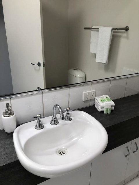 Rooftop Margaret River - New Castle Holiday 12