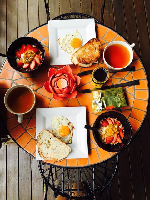 Riveresque - New Castle Holiday 1