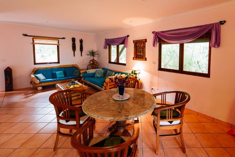 Riveresque - New Castle Holiday 4