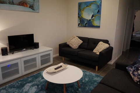 Exmouth 4 Escape - New Castle Holiday 11