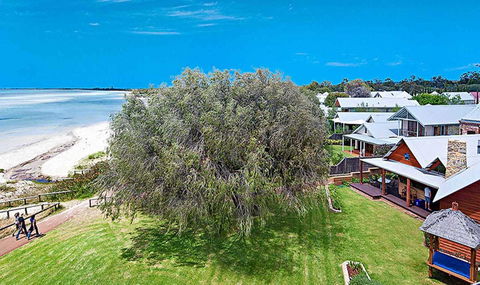Beach House Dunsborough - New Castle Holiday 1