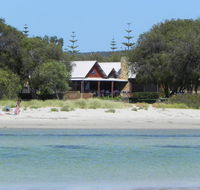 Beach House Dunsborough - New Castle Holiday