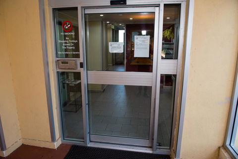 Location Location Vacation - New Castle Holiday 8