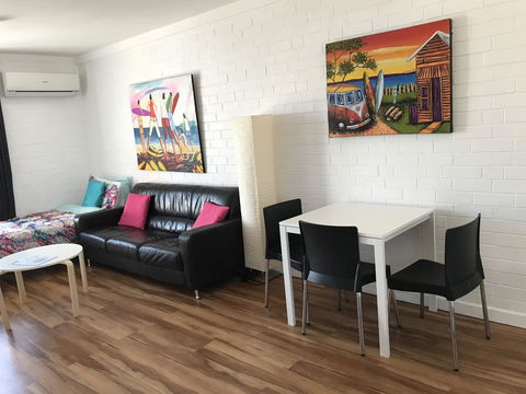 Location Location Vacation - New Castle Holiday 0