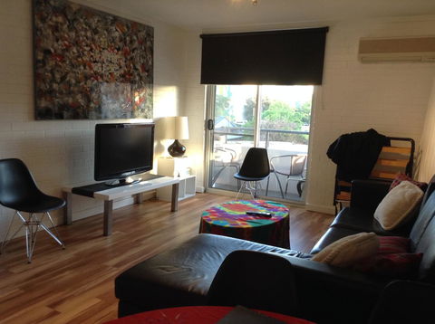 Location Location Vacation - New Castle Holiday 23