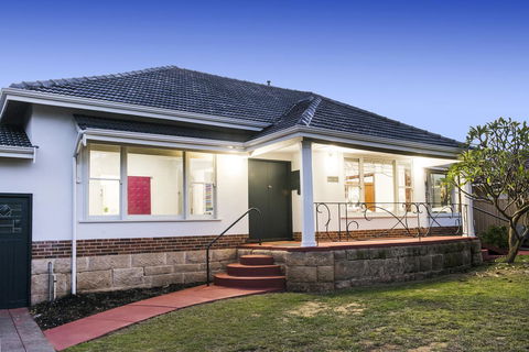 Big House Heated Pool 11 Beds Como / South Perth / Applecross - New Castle Holiday 5