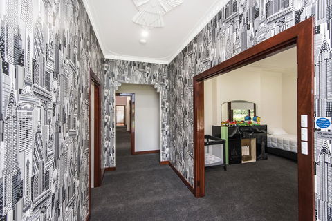 Big House Heated Pool 11 Beds Como / South Perth / Applecross - New Castle Holiday 10